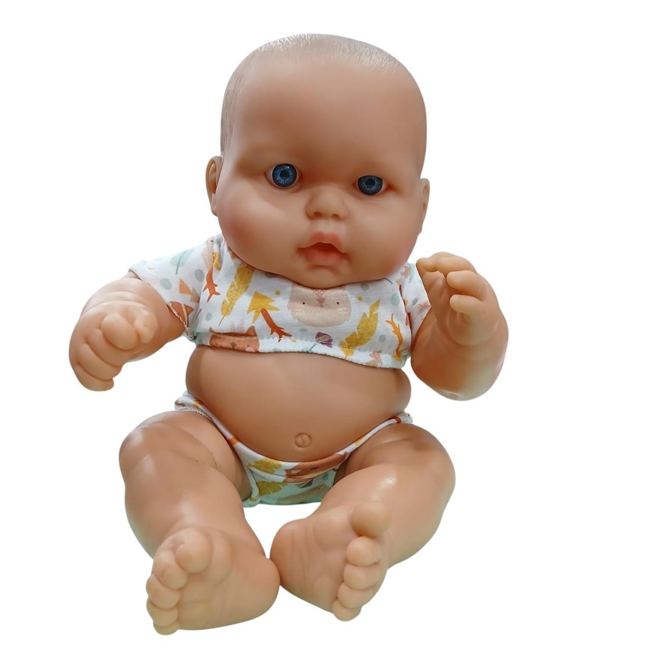 BEBE NACHO CON ROPA GRANDE EN BOLSA