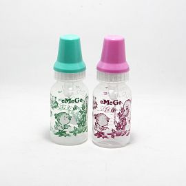 MAMADERA PLASTICA CHICA CON TETINA Y CAPUCHON ESTAMPADA 120ML